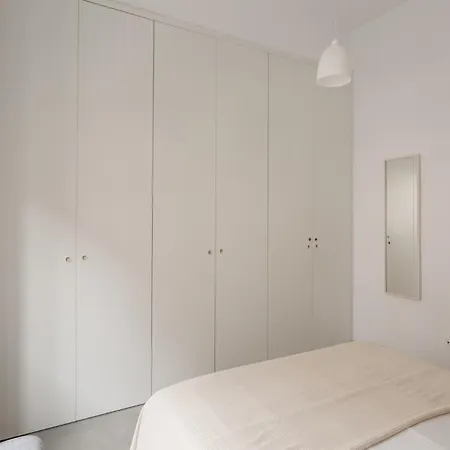 Stylish 2-bedroom With Terrace In Alcantara Lisboa