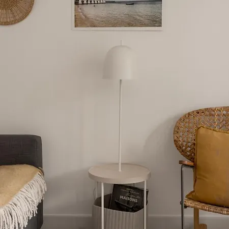 Stylish 2-bedroom With Terrace In Alcantara Apartmán *