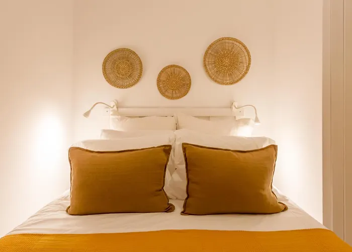 Apartment Stylish 2-bedroom With Terrace In Alcantara